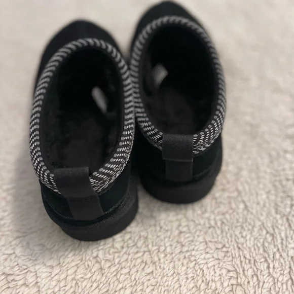 Koolaburra by UGG Women’s Burree Slippers - Picture 2 of 6